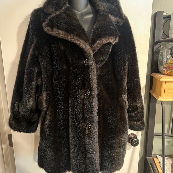 Mincara By Russel Taylor Vintage Luxurious Faux Fur Coat - Dark Brown and Black - Picture 1 of 11